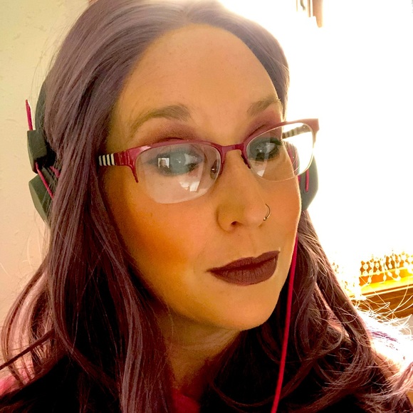 Meet your Posher, Diva - Picture 1 of 1